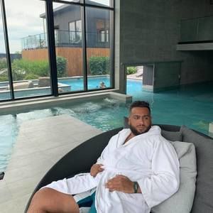 Meet your Posher, Thomas